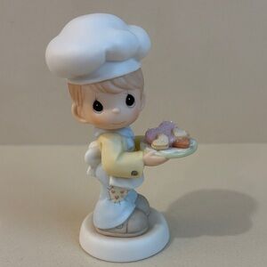 Precious Moments Chef Figurine “You Are My Favorite Dish” 2001 Retired